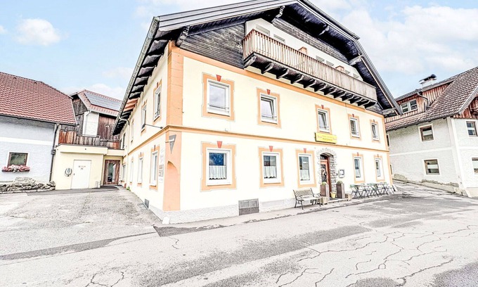 Sankt Martin Apartment | Cosy apartment for 5 people with WIFI, TV and parking