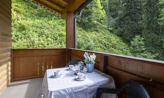 Madesimo Apartment | Cosy apartment for 3 people with WIFI, TV, terrace and pets allowed