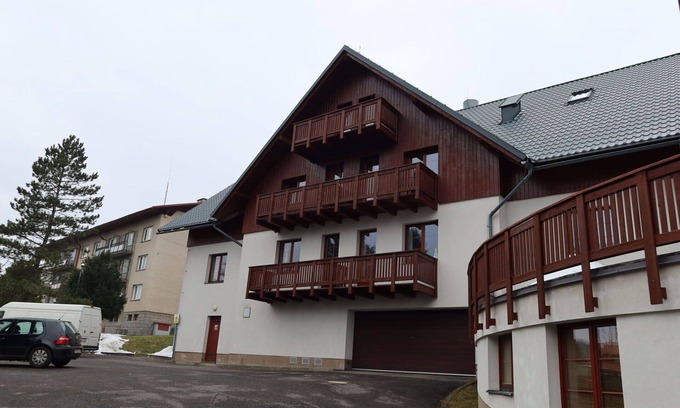Rokytnice nad Jizerou Apartment | Cosy apartment for 4 guests with WIFI and parking