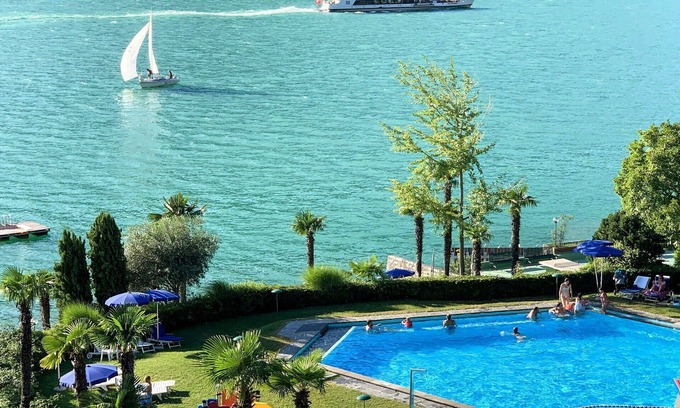 Bigogno Apartment | Cosy apartment for 4 guests with WIFI, pool, A/C, TV, balcony and panoramic view