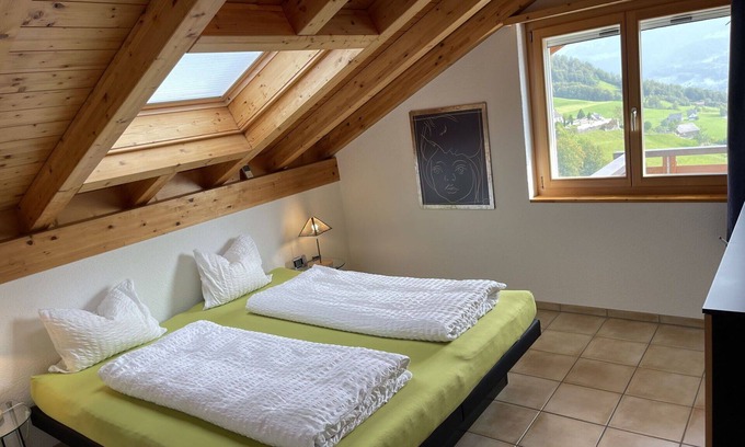 Amden Apartment | Cosy apartment for 5 guests with WIFI, TV, terrace, pets allowed and panoramic view