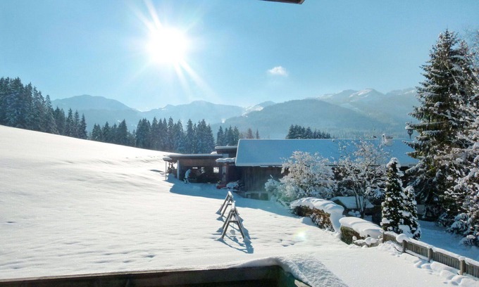 Sonnenberg Apartment | Cosy apartment for 14 people with WIFI, TV, balcony and pets allowed