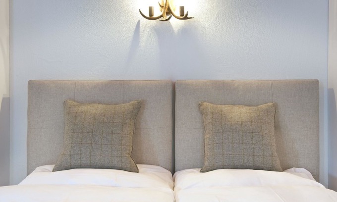 Lenzerheide Apartment | Cosy apartment for 4 guests with TV and balcony