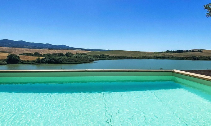 Santa Luce Apartment | Cosy apartment for 12 people with WIFI, A/C, pool, TV, patio, panoramic view and parking