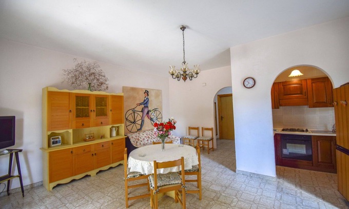 Villapiana Lido Apartment | Cosy apartment for 6 people with A/C, TV and pets allowed