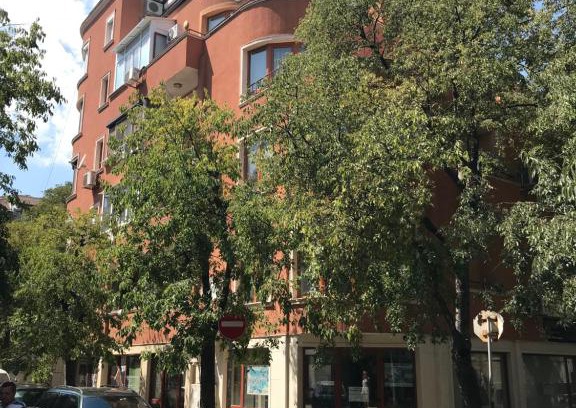 Odesos Apartment | Cosy Apartment with beautiful terrace in the heart of Varna