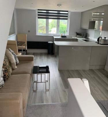 Dorking Apartment | Cosy Beautiful One bedroom Flat