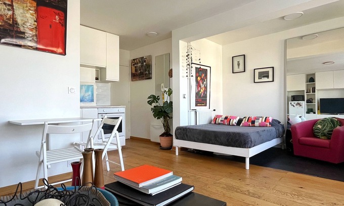 Suresnes Apartment | Cosy & Charming studio in Suresnes