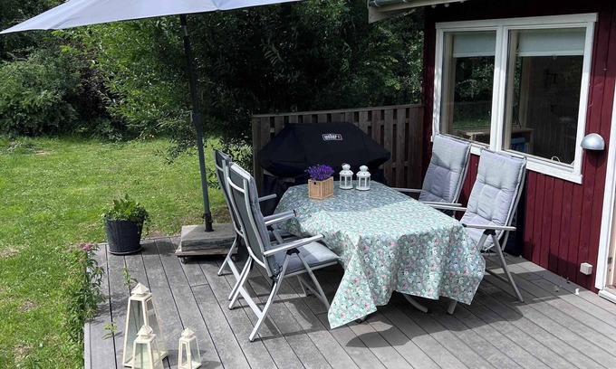 Store Fuglede House | Cosy gottage with private surroundings