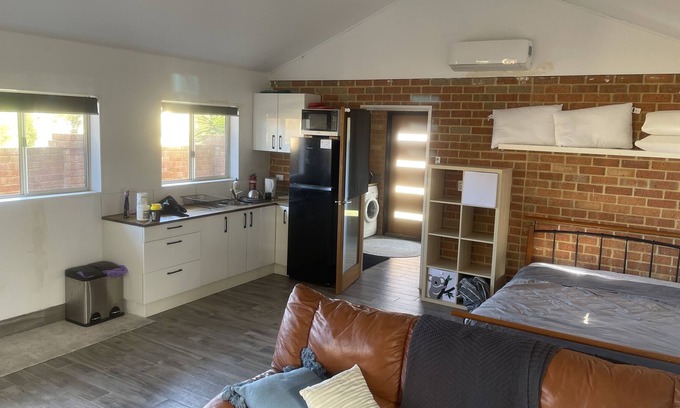 Iluka Apartment | Cosy granny flat