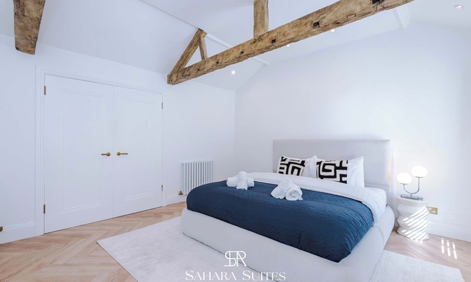 Markington House | Cosy Harrogate Cottage | Couple Retreat | Parking