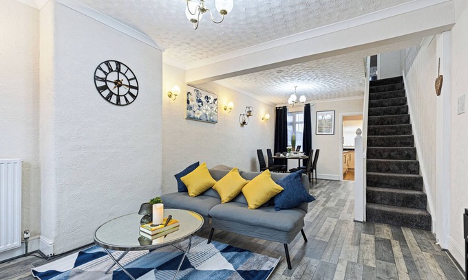 Watford House | Cosy Layam near Watford Harry Potter Studios
