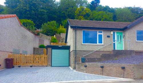 Llandudno House | Cosy little house on Great Orme