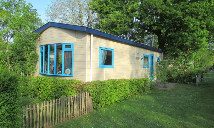 Goedereede Apartment | Cosy mobile home with 3 bedrooms