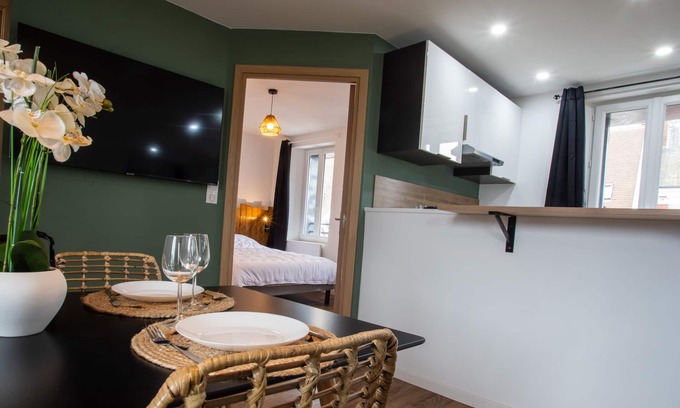 Eu Apartment | Cosy, modern apartment