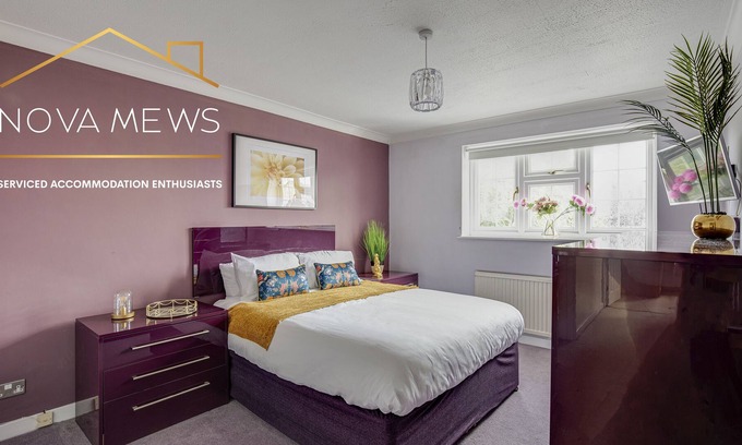 Ashford House | Cosy, modern house near Legoland, Windsor & Heathrow