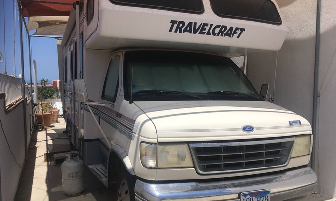 Los Cabos House | Cosy Motor home with large amenities and outside living space.