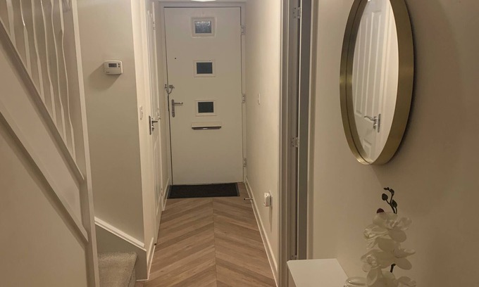 Peterborough House | cosy property in peterborough