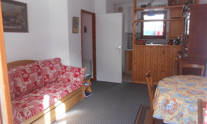 Peisey-Nancroix Apartment | Cosy, stored appartment (for 4 pers) right in the heart of Peisey Nancroix