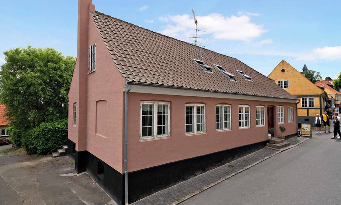 Gudhjem Villa | Cosy, unique house near harbour in Gudhjem
