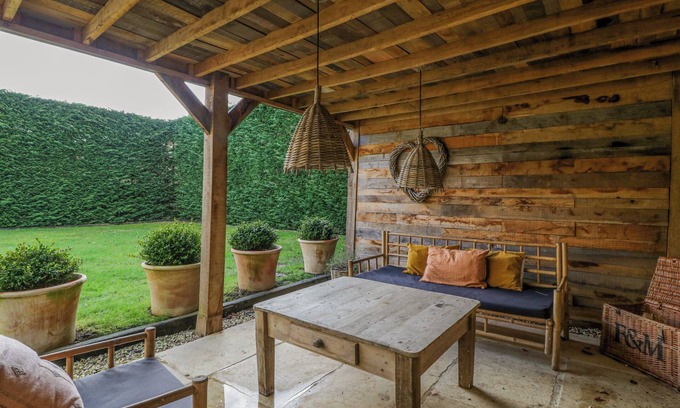Moreton-in-Marsh Cottage | Cotswold House