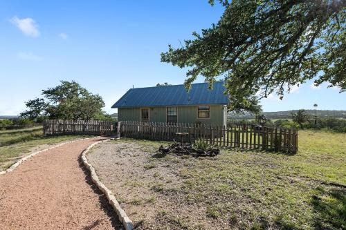 Fredericksburg House | Cottage at Twin Oaks