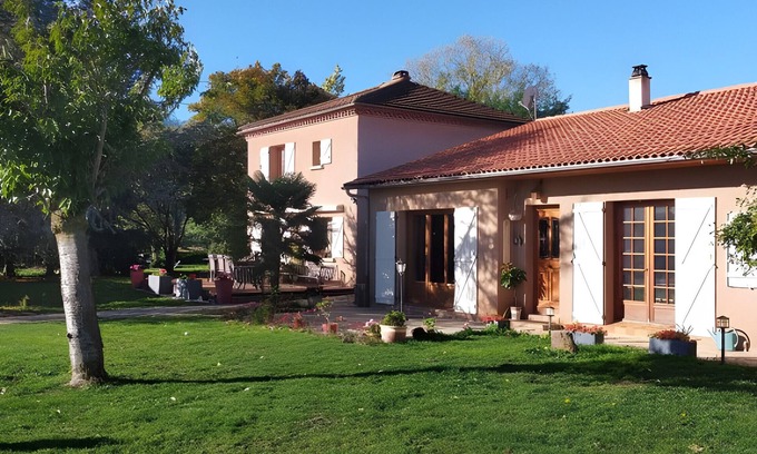 Rentieres Cottage | Cottage 'De La Fermette Aubepines' with Shared Pool, Private Terrace and Wi-Fi