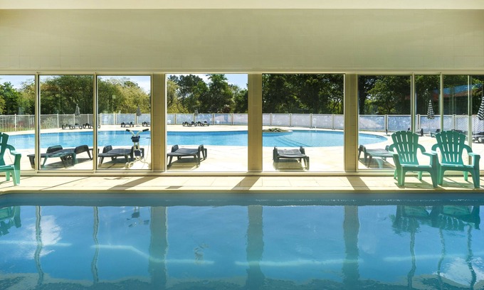 Cassen House | Cottage 'Gîte Le Coeur Des Landes' with Shared Pool, Wi-Fi and Air Conditioning