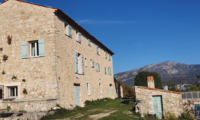 Gourdon Apartment | Cottage in former sheepfold