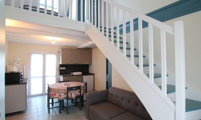 Siouville-Hague Cottage | Cottage in Siouville-Hague, near beach, pets allowed, parking