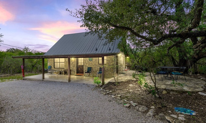 Concan Cottage | Cottage in the heart of Concan surrounded by nature & less than 5-minute drive to THE Frio River
