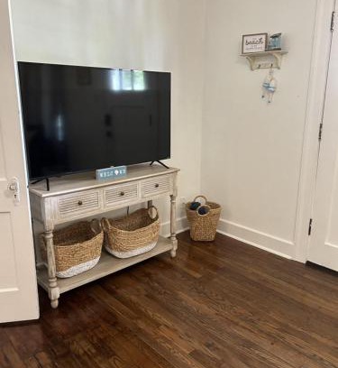 Gulfport House | Cottage on Broadmoor