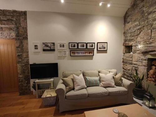 Meggagh Apartment | Cottage - Sleeps 2 - Near Cliffs of Moher