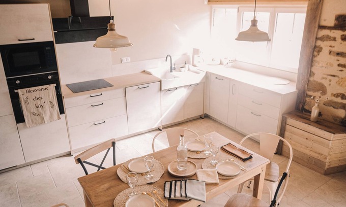 La Roe House | Cottage-style country house