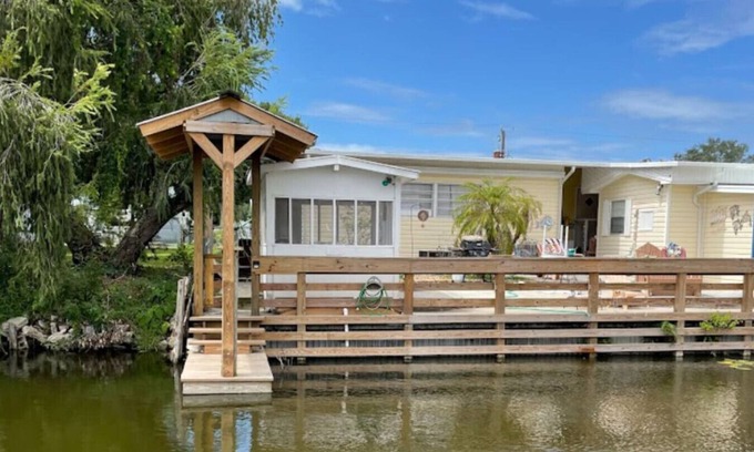 Buckhead Ridge House | Cottage With Dock | 10 Min To Lake Okeechobee