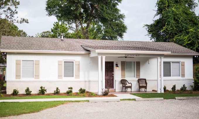 Destin House | Cottages by the Bay - Something Blue