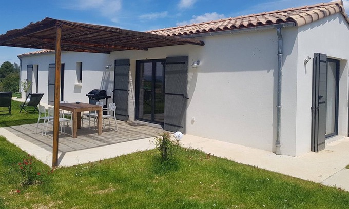 Montagnac House | Cottages Les Beluguettes