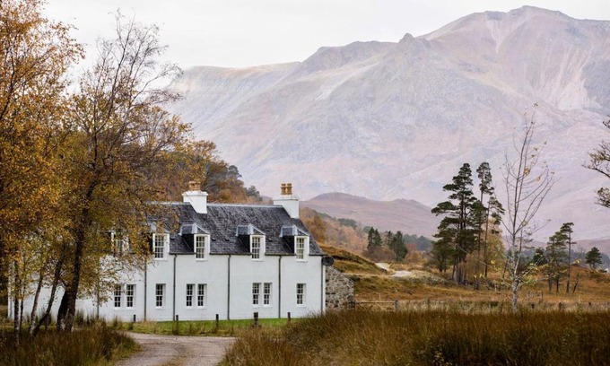 Ledgowan House | Coulin Farmhouse