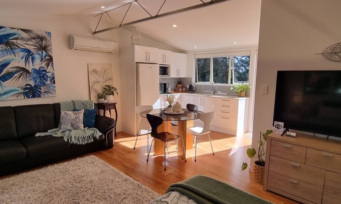 Pyes Pa Apartment | Country Bliss couples oasis, outdoor chiminea in private garden, & sunset deck