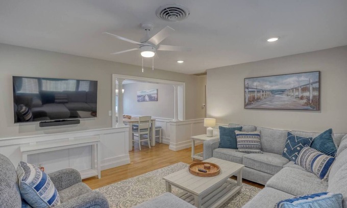 Rehoboth Beach House | Country Clubhouse Jr - 3BR, dog friendly, fenced yard in Rehoboth Beach