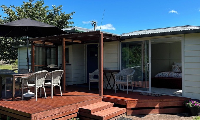 Nukuhou House | Country Escape By The Beach - Pet Friendly!