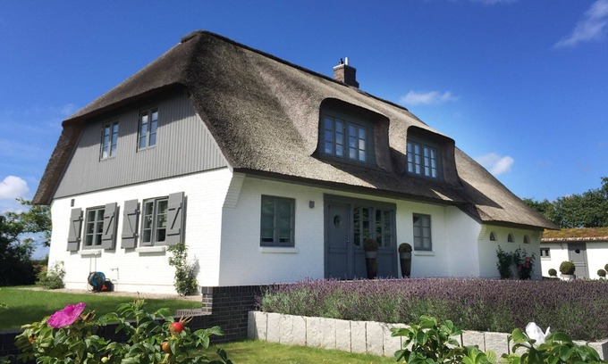 Oldsum House | Country house BO