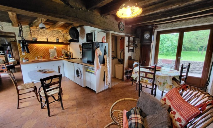 Ardentes House | Country house close to the forest, peaceful, 6p