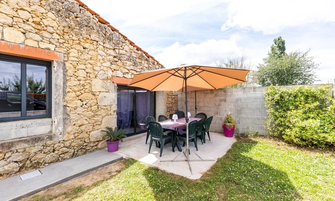 Ladaux House | Country House 'Le Gite' with Private Terrace, Private Garden and Wi-Fi