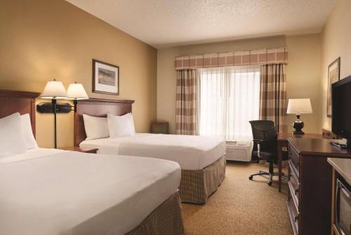 Mankato Hotel | Country Inn & Suites by Radisson, Mankato Hotel and Conference Center, MN