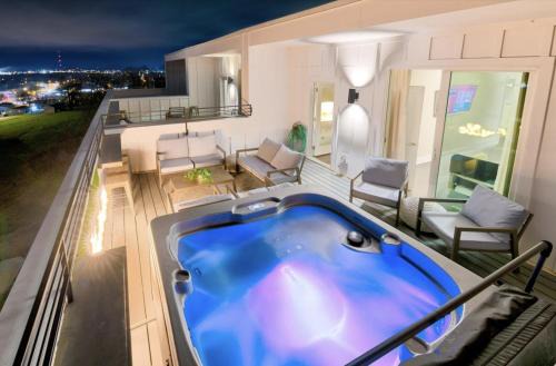 Nashville House | Country Music Themed Goodrich Ave by SkyRun Nashville