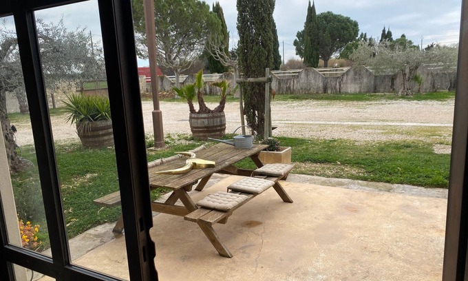 Fourques Bed & Breakfast | Country property on the outskirts of Arles