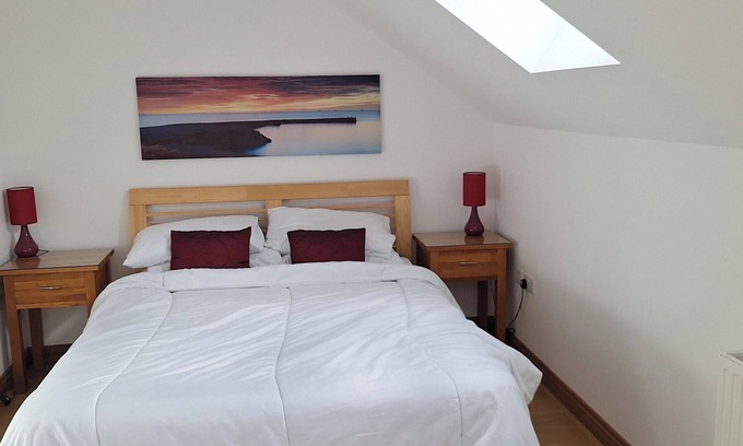 Upper Killay Cottage | Countryside Cottage in Swansea near Gower