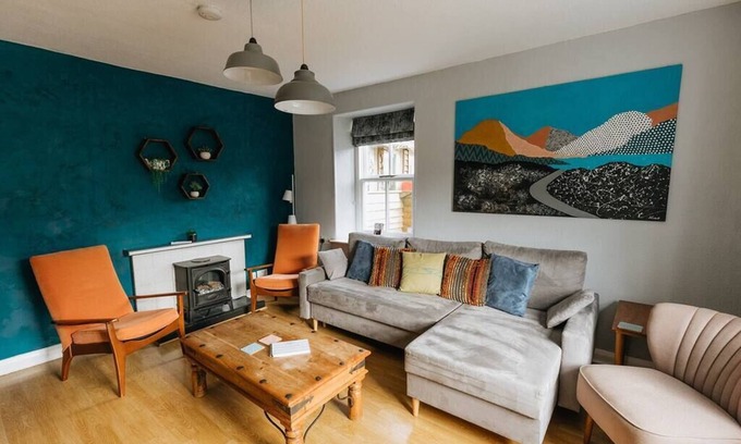 Kendal Cottage | Countryside House - Gateway to Lakes National Park