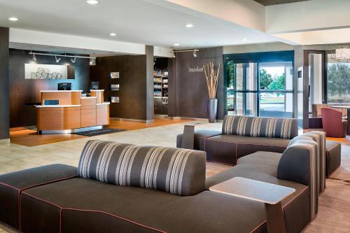 Arlington Hotel | Courtyard by Marriott Dallas Arlington Entertainment District